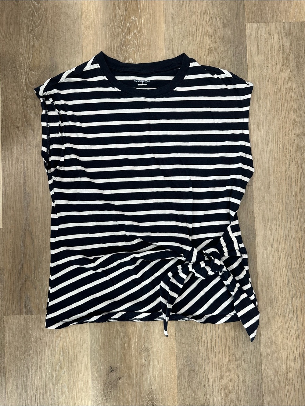 Old Navy Navy and White Striped Knot-Front Tank Nautical Super Soft Sleeveless M